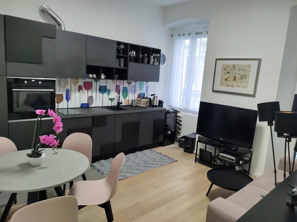 Boutique Apartments Cecilia Triëst Buitenkant foto